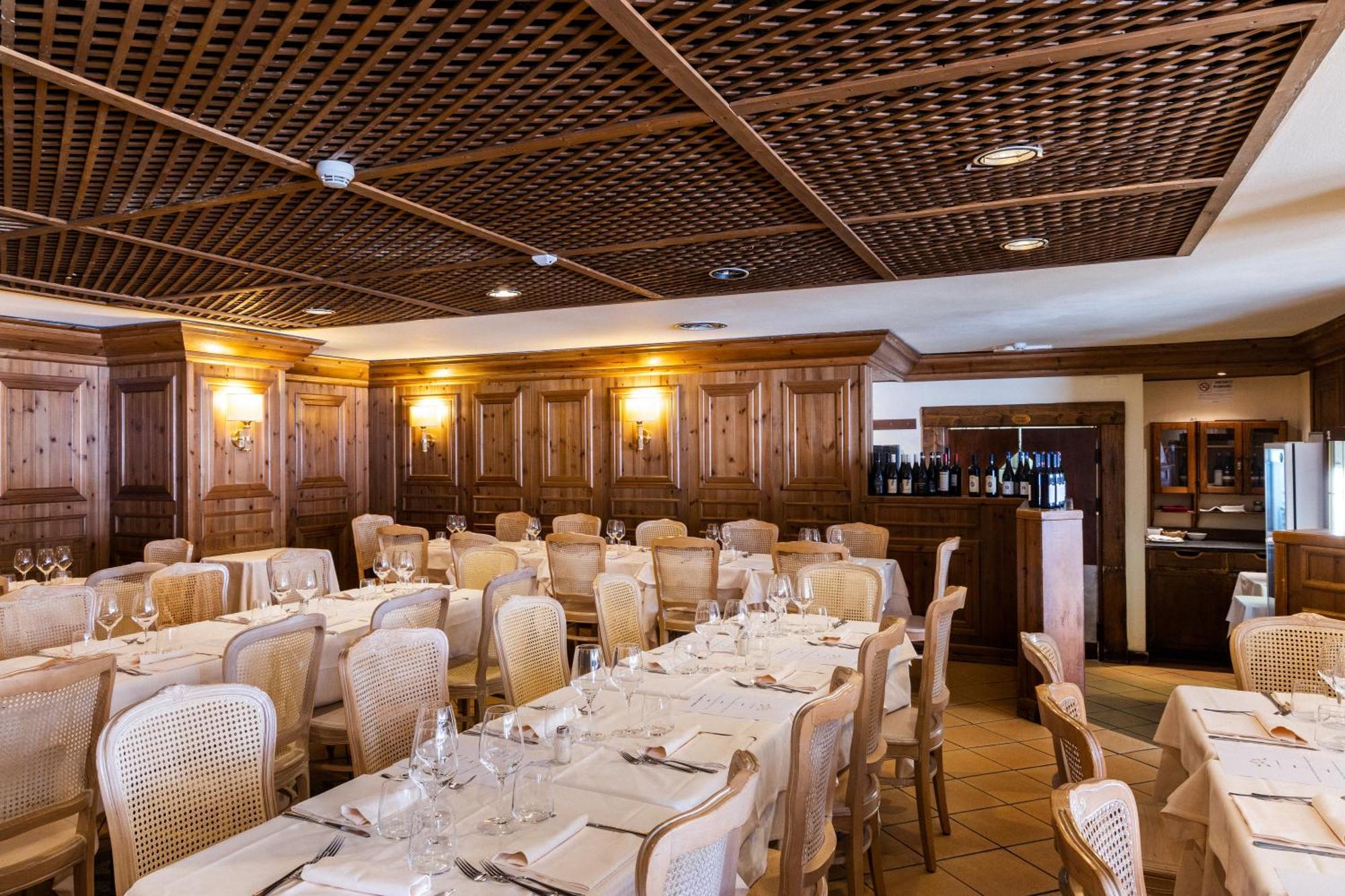 Hotel Alaska Cortina Cortina dʼAmpezzo Eksteriør bilde