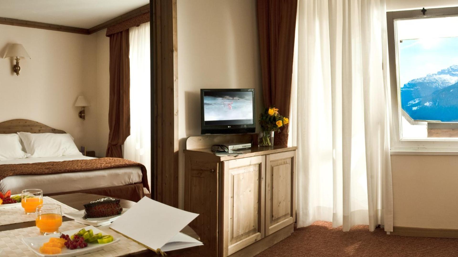 Hotel Alaska Cortina Cortina dʼAmpezzo Eksteriør bilde